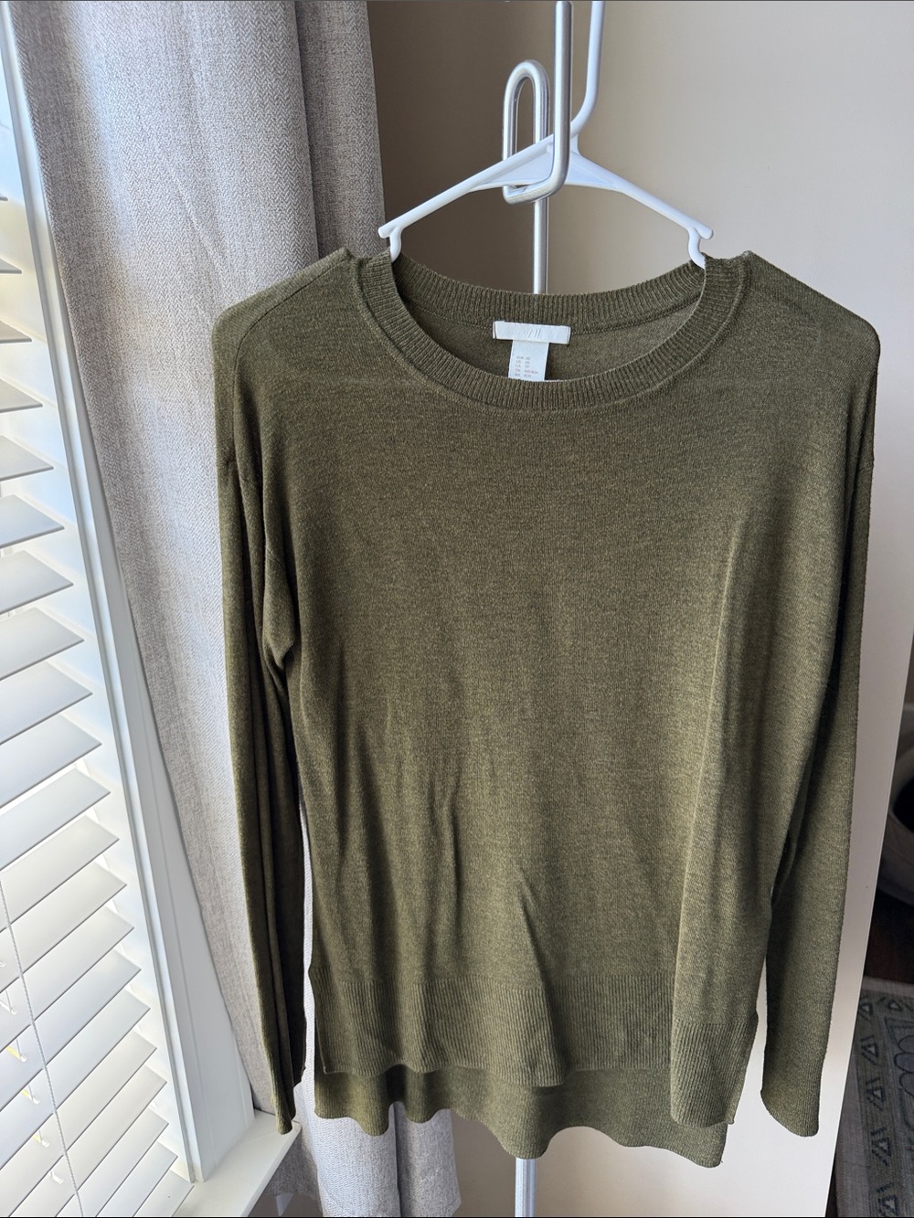 H&M Olive Crewneck Sweater - Women's